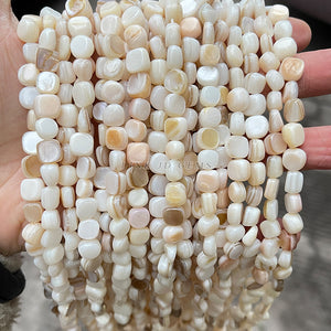 Wholesale of 7-8mm natural freshwater white seashells, irregular shaped scattered beads, DIY accessories, and accessories for white Fritillaria